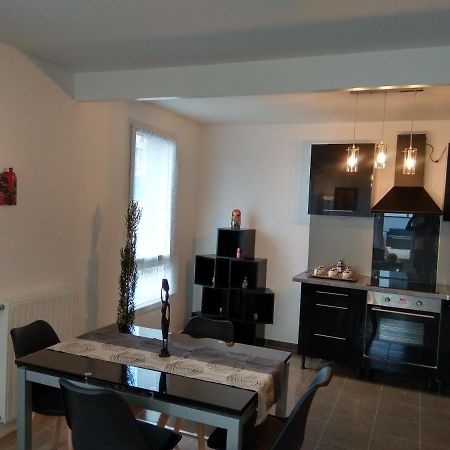 SAINT DENIS appartement 2 chambres avec terrasse Extérieur photo