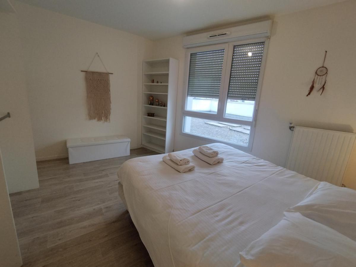 SAINT DENIS appartement 2 chambres avec terrasse Extérieur photo